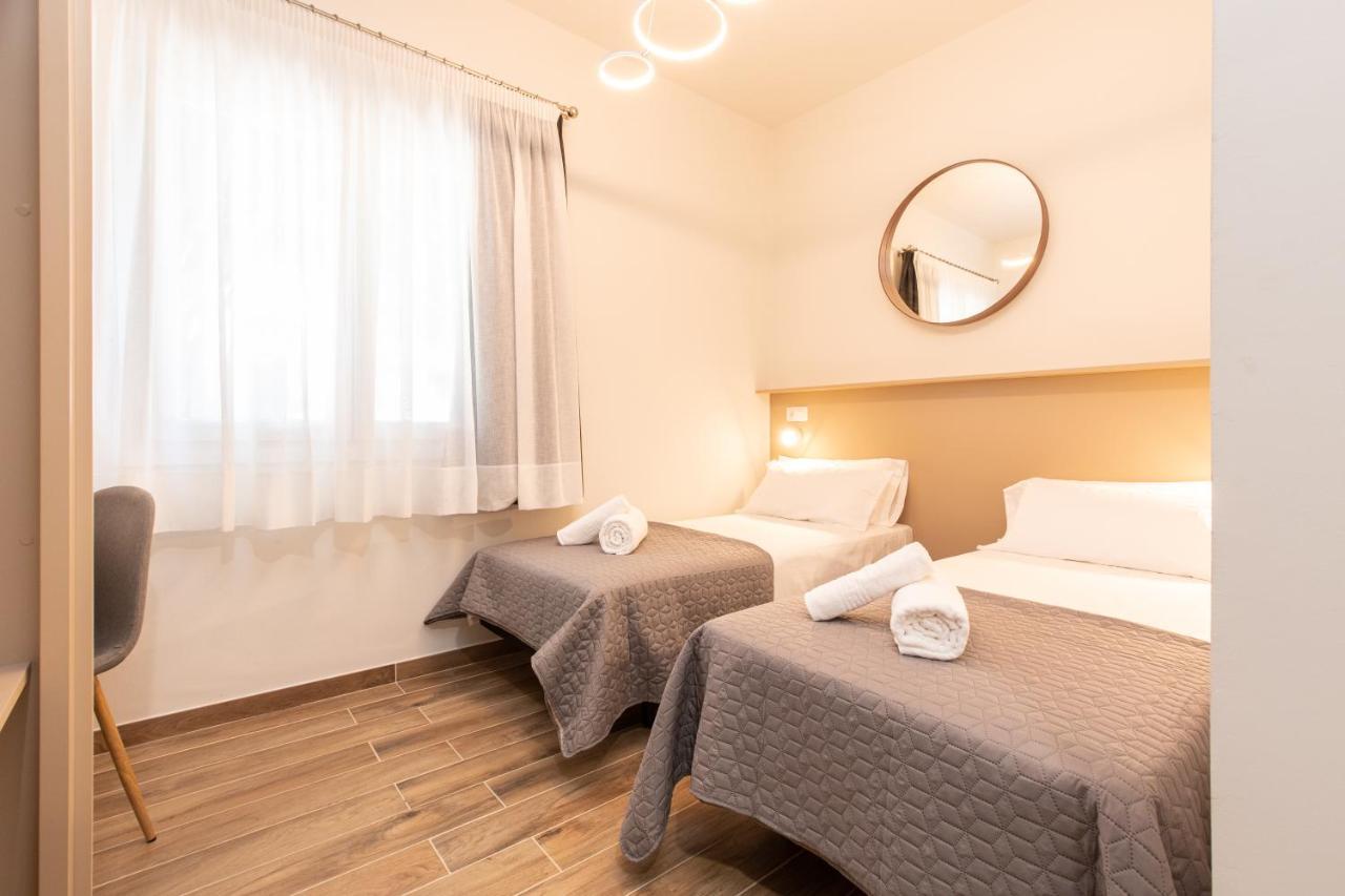 Suncanarias Hotel Adeje Plaza Адехе Екстериор снимка