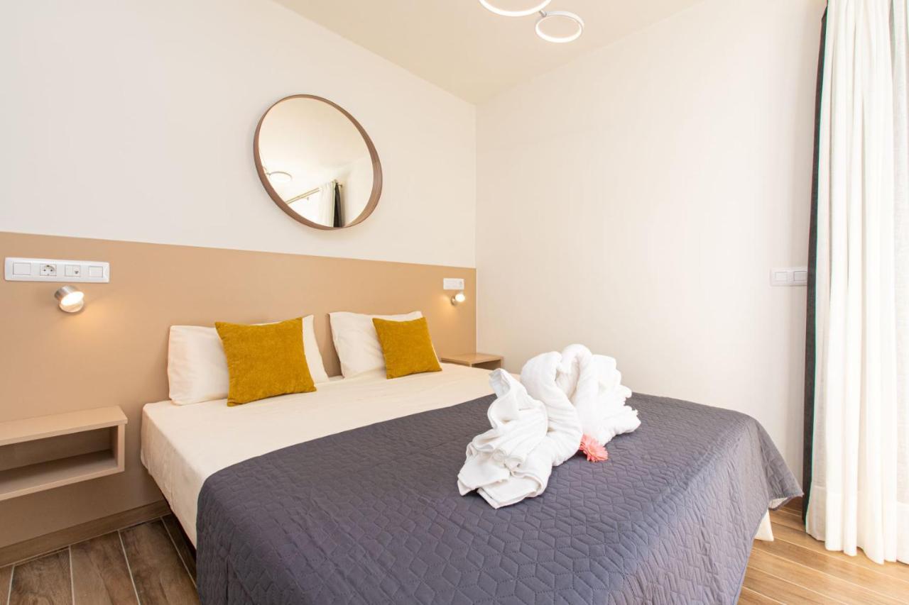 Suncanarias Hotel Adeje Plaza Адехе Екстериор снимка